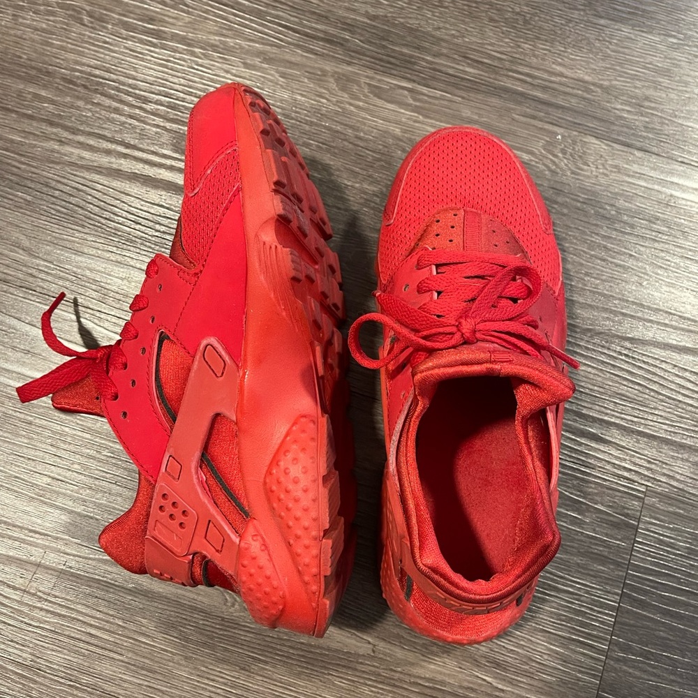 COPY - Nike red huarache sneakers
